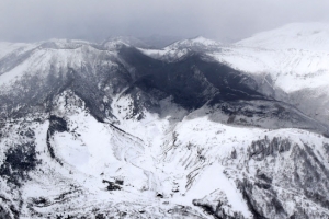 [서울포토] 일본 화산 분화로 스키장 이용객 등 부상