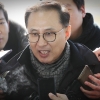 ‘MB 조카’ 이동형 검찰 출석…“다스는 아버지(이상은) 것”