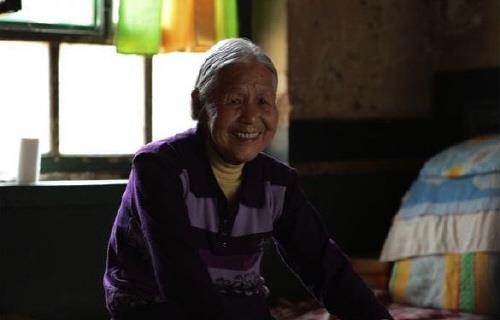 일본군 위안부 피해자 리아이롄 할머니［신랑망 캡처］