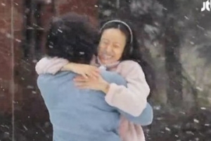 ‘효리네 민박2’ 이효리♥이상순, 함박눈 맞으며 커플 댄스 ‘싱글벙글’