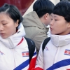 [서울포토] 짧은 머리의 북한 여자 아이스하키 선수들