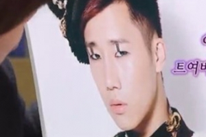 ‘라디오스타’ 성규, 과거사진 공개에 당황 ‘역류하는 눈물?’