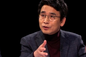 ‘썰전’ 유시민 “빙상연맹, 시민들 분개한 이유 모르는 듯”