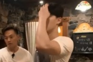 ‘윤식당2’ 신메뉴 ‘갈비’ 도전 “높아진 인기에 알바생 박서준 멘붕”