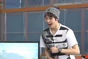 ‘발칙한 동거’ 강다니엘-옹성우, 탁구로 몸개그 ‘윤정수 얼굴 강타’