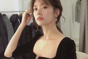 ‘이준♥’ 배우 정소민, 블랙 드레스 차림 셀카 ‘사랑에 빠진 여신’