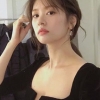 ‘이준♥’ 배우 정소민, 블랙 드레스 차림 셀카 ‘사랑에 빠진 여신’