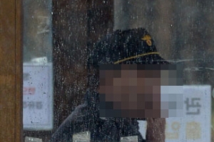 압구정 현대 경비원들 “무더기 해고 간접고용 중단” 가처분 각하