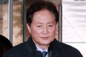 ‘DJ·노무현 뒷조사 공작’ 최종흡 구속심사…“사실대로 말할 것”