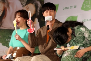 [포토] ‘류준열 입담에 쓰러집니다’