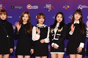 위키미키 “컴백 2월말 확정, 매일 연습하며 준비 중”