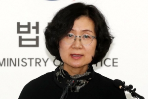 ‘부천署 성고문 ’ 피해자… 성폭력 연구소장 등 지낸 여성학자