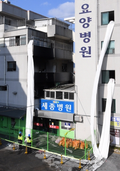 41명의 사망자가 발생한 밀양 세종병원 화재현장. 밀양 손형준 기자 boltagoo@seoul.co.kr