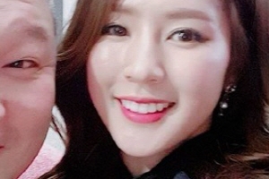 박기량 ‘아는형님’에 깜짝 등장, 각선미 강조 인증샷 ‘눈길’