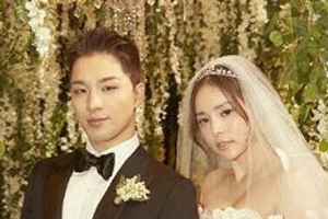 태양♥민효린 결혼, 피로연 사진 공개 ‘다정한 팔짱’