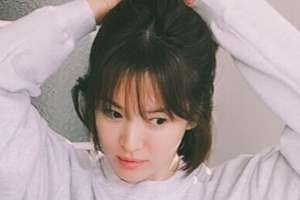 ‘송중기♥’ 송혜교 신혼일상 공개 ‘잠에서 막 깬듯’