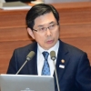 [서울포토] 답변하는 박상기 법무부장관