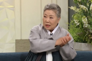 ‘아침마당’ 신영희, 국악인생 69년 회고 “14살 때 목소리 잃고 인분까지 먹었다”