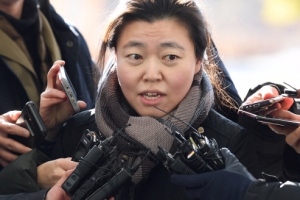 [서울포토] 취재진 질문에 답하는 임은정 검사