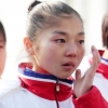 북한 선수단, 눈물 펑펑…비보이 공연엔 차분한 박수