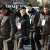 입촌식에 ‘은방울’로 무장한 북한 기자들
