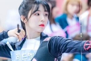 레드벨벳 vs 트와이스, 양궁서 맞대결 ‘승자는 누구?’