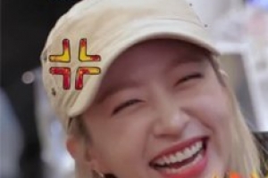 ‘비행소녀’ 하니, 과거 공개연애 언급에 발끈 “조용히 해”