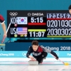 남자 컬링 올림픽 데뷔전 ‘절반의 성공 ’