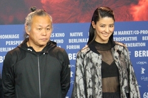후지이 미나, 여배우 폭행 김기덕 감독과 베를린영화제 참석 “좋은 경험”
