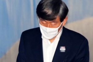 원세훈 “MB는 노무현 소환 반대…방문조사 지시”