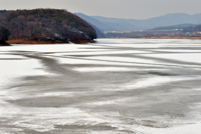광교저수지 설경