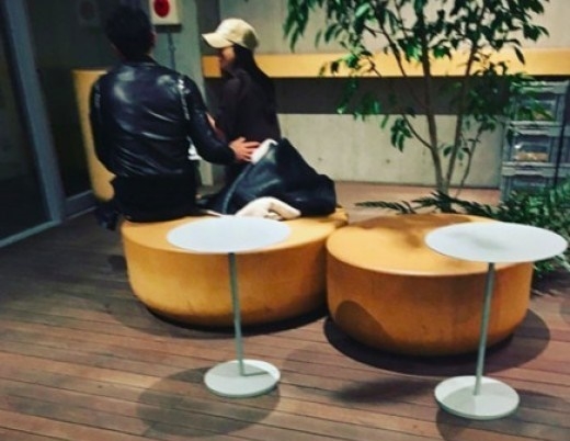 김태희♥비, 일본여행 포착