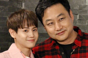 ‘해피투게더3’ 양요섭, 연예계 최강 소두 인증 ‘요정美 극대화’