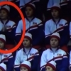 “북한 응원단, 미국 선수에 박수쳤다가 동료 제지에 움찔”(영상)