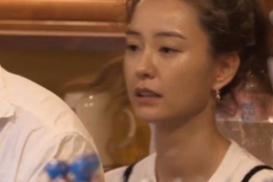 ‘윤식당2’ 정유미 본 스페인 남자 “저 여자 위해 가게도 버릴 수 있어”