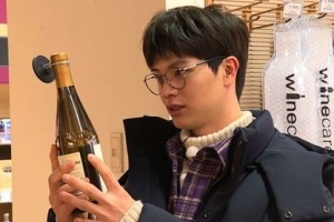 ‘집사부일체’ 육성재, 윤여정 위한 깜짝 이벤트 공개..반응은?