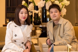 전현무♥한혜진 열애, ‘나혼자산다’가 맺어준 인연...과거 애정행각 봤더니