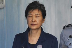 박 前대통령 ‘30년 구형’ 이어 또 줄재판