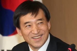 이주열 한국은행 총재 연임…40년 만에 한은 연임 총재