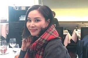 배우 고소영, 프랑스 파리에서 전한 근황...20대 같은 미모 ‘47세 맞아?’