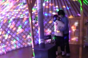 ‘효리네민박2’ 윤아 미러볼, 신나는 게르파티 ! ‘화려한 제주의 밤’