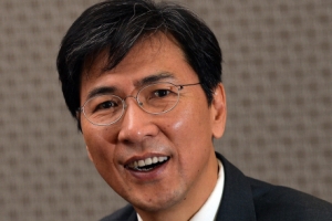 경찰, ‘성폭행 혐의’ 안희정 내사 착수…충남도, 사직서 수리