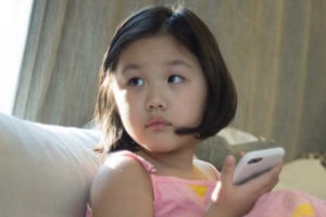 엄태웅 딸 엄지온, 단발 변신 후 성숙해진 미모 “고모 판박이”