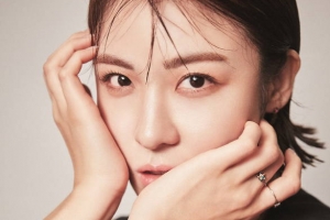 하지원, 말레이시아 패션지 커버 “영혼으로 연기하는 배우”