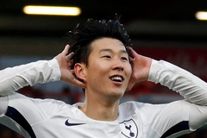 “토트넘의 ‘아들’ 손흥민 일냈다“ 영국 언론 호평