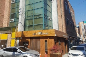 공권력보다 ‘문화의 힘’… 개발 사각 성매매집결지를 예술촌으로
