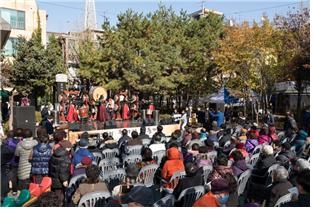 작년 돌마리 대동제 식전행사 전경.