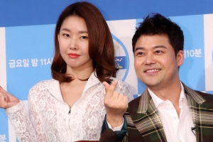 [포토] ‘이젠 함께’ 한혜진·전현무