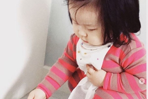 “오늘도 옌블리”...김원준, 판박이 딸과 행복한 일상