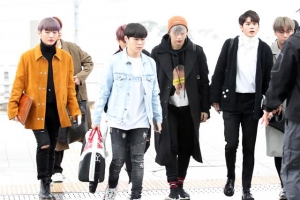 [포토] 칠레로 출국하는 워너원
